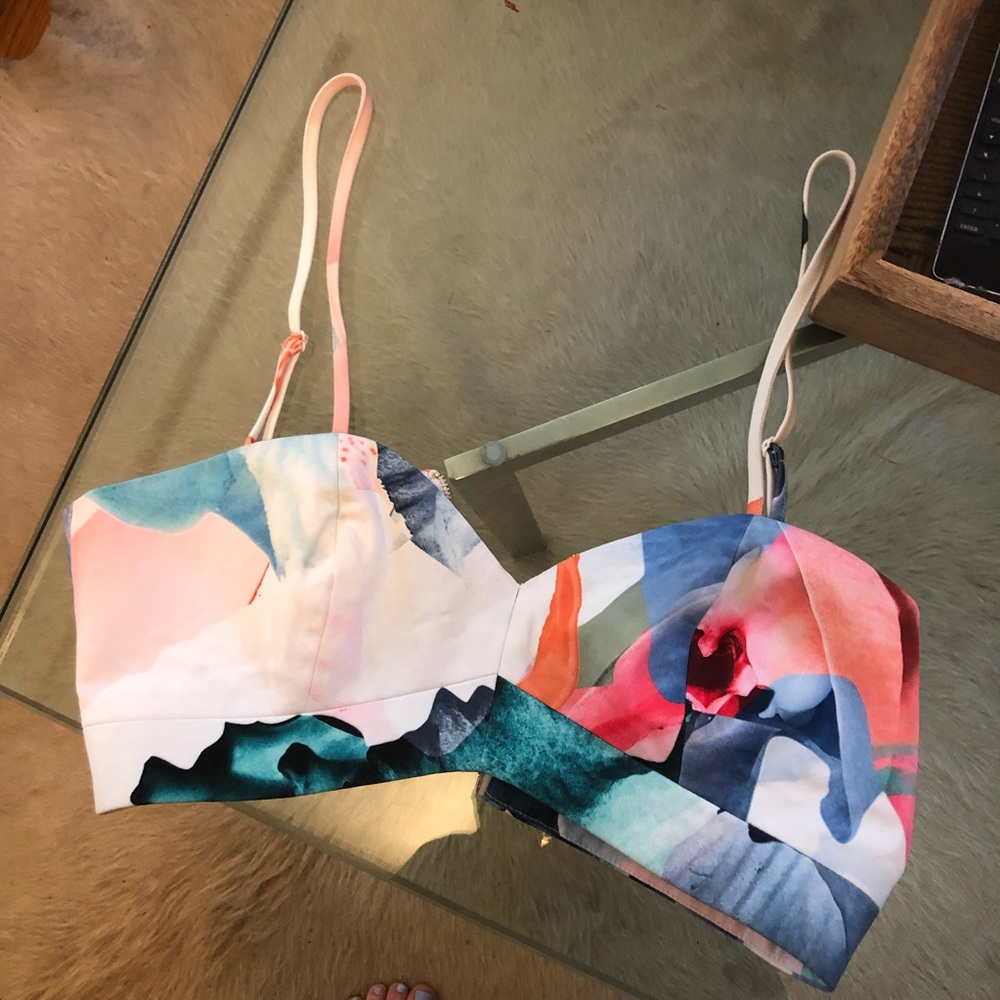 Revolve crop bralette ❤️